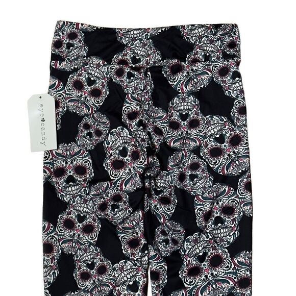 NWT EYE CANDY Skull Print Leggings MEDIUM - Picture 4 of 13